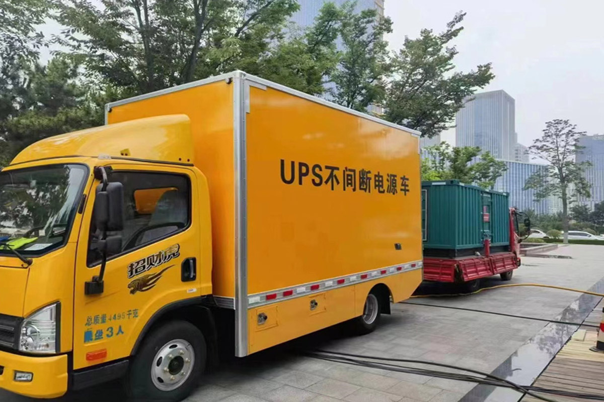 锦山镇发电机租赁施工现场